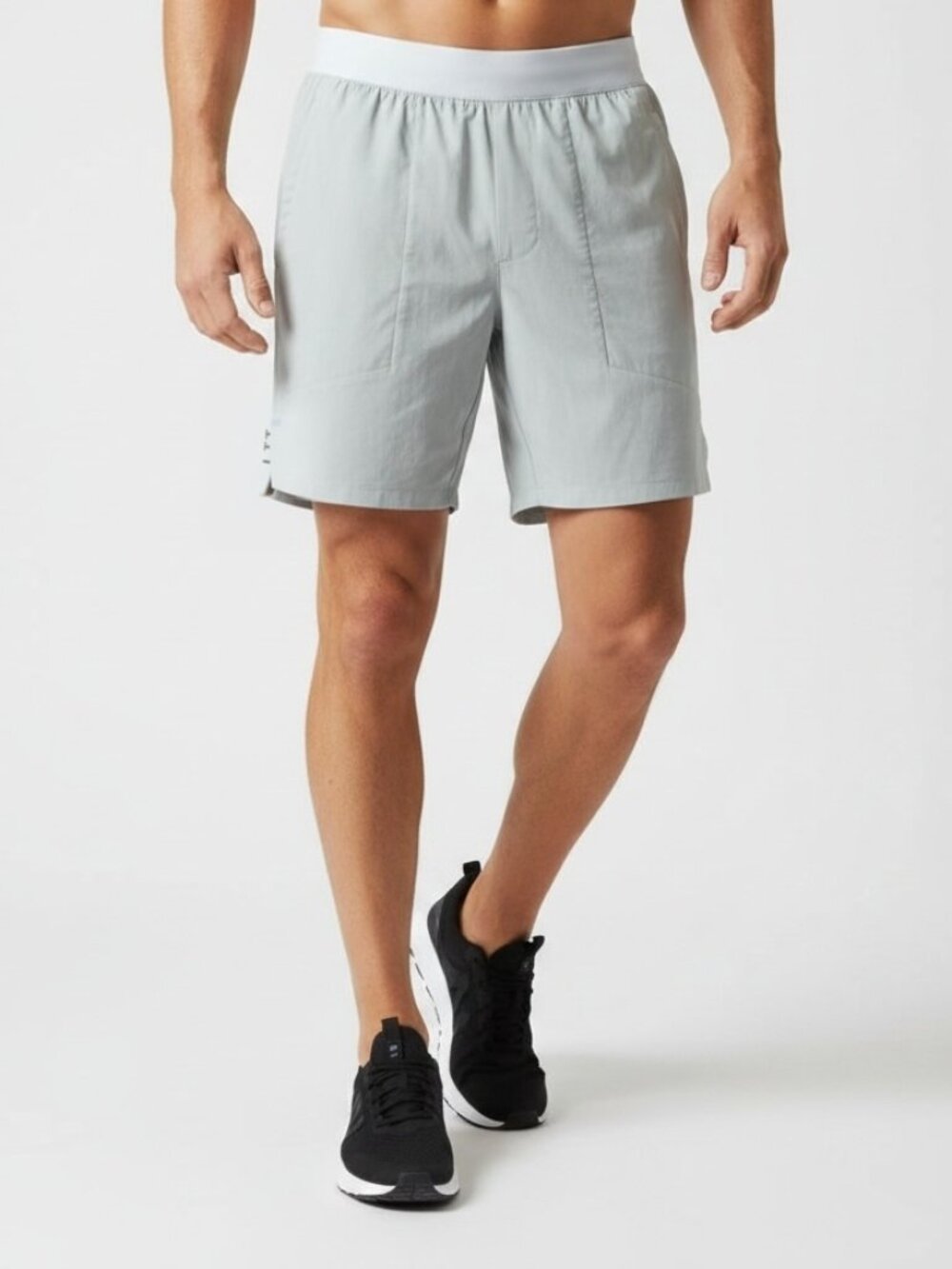 Lululemon Men's License to Train Short 7" Tan M